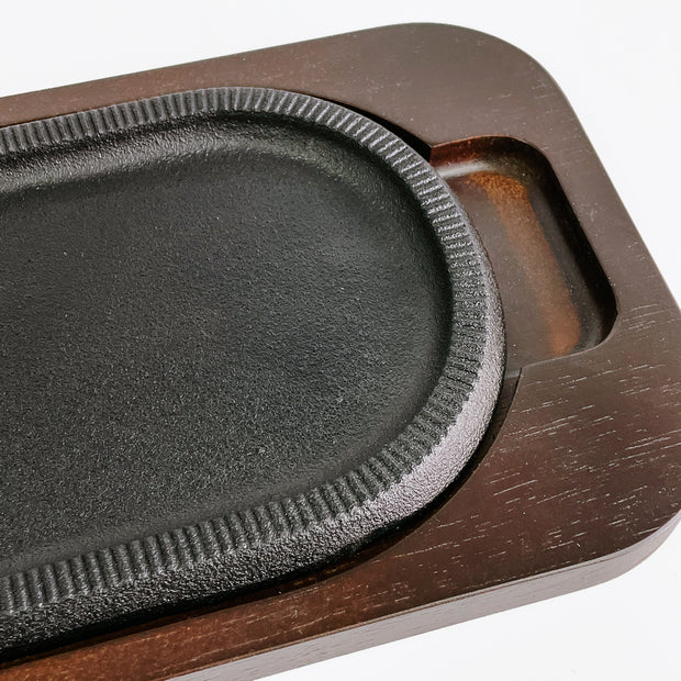 Ikenaga Cast Iron Sizzling Plate with Wood Base 池泳鐵工鐵板燒