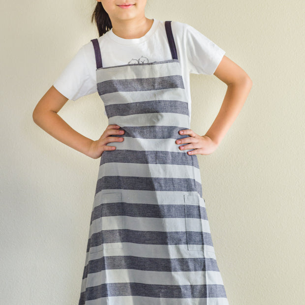 Scandi Pure Cotton Work Apron Horizontal Stripes  日本純棉口袋收腰圍裙 橫條紋 (2 Color Options)